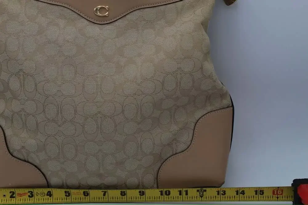 Coach F34824 Ivie Hobo Bag Khaki Light Khaki Signature Jacquard
